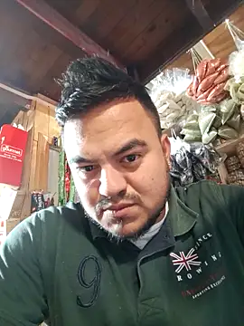 Snapshot of TheBriiaand30 chatting on 09-25-25, 04:02 TheBriiaand30 online show from 09-25-25, 04:02