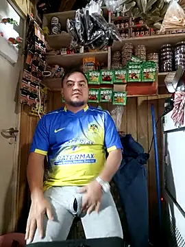 Snapshot of TheBriiaand30 chatting on 10-08-25, 02:07 TheBriiaand30 online show from 10-08-25, 02:07