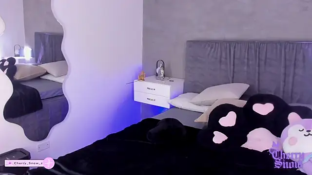 Snapshot of _cherrysnow chatting on 02-07-26, 06:21 cherrysnow online show from 02-07-26, 06:21