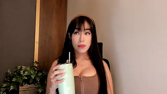 ArwenMuse online show from 04-22-26, 08:48