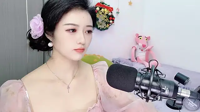 Snapshot of starsqimei chatting on 12-19-25, 05:54 starsqimei online show from 12-19-25, 05:54