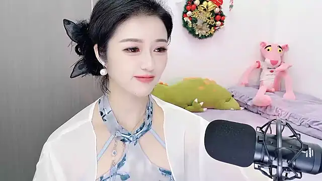 Snapshot of starsqimei chatting on 01-14-26, 05:44 starsqimei online show from 01-14-26, 05:44