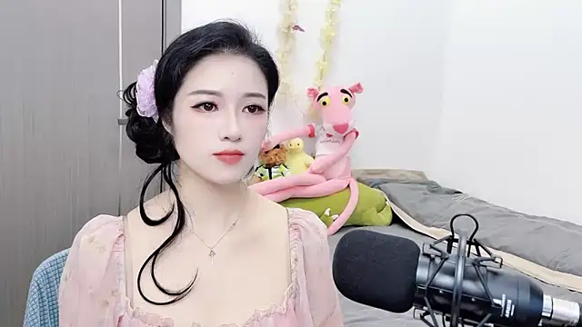 Snapshot of starsqimei chatting on 11-06-25, 04:38 starsqimei online show from 11-06-25, 04:38