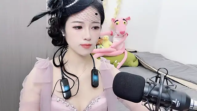 Snapshot of starsqimei chatting on 11-04-25, 05:55 starsqimei online show from 11-04-25, 05:55