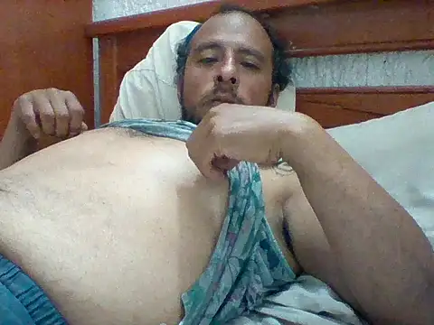 Snapshot of deditos chatting on 12-01-24, 04:34 deditos online show from 12-01-24, 04:34