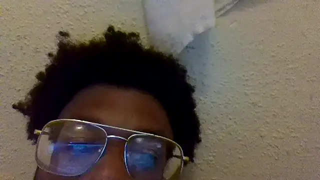 dvaughn3117 online show from 04-18-26, 03:31