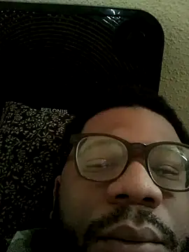 dvaughn3117 online show from 03-11-25, 03:56