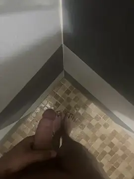 mylovetr1 online show from 01-22-25, 04:02