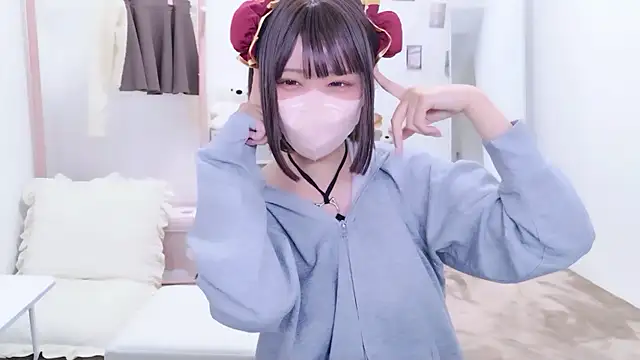 Snapshot of aki_zzz chatting on 12-05-25, 04:05 aki zzz online show from 12-05-25, 04:05