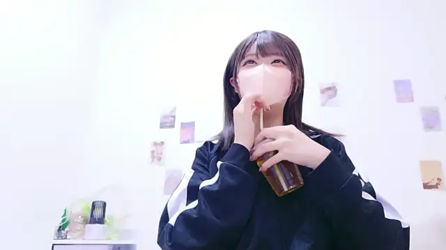 aki zzz online show from 03-29-26, 06:48