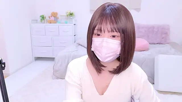 Snapshot of aki_zzz chatting on 12-15-24, 03:34 aki zzz online show from 12-15-24, 03:34