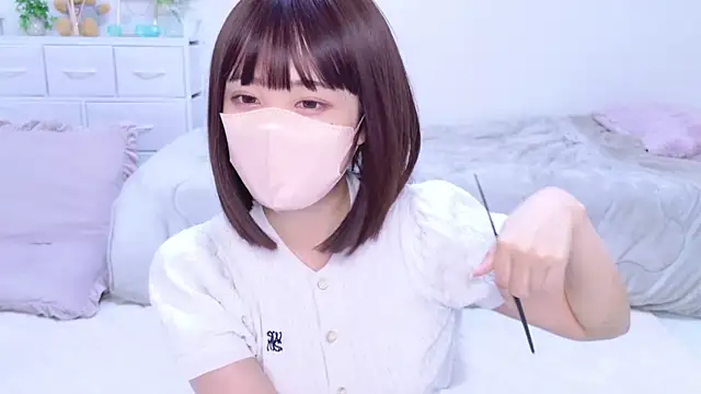 Snapshot of aki_zzz chatting on 03-07-25, 05:29 aki zzz online show from 03-07-25, 05:29