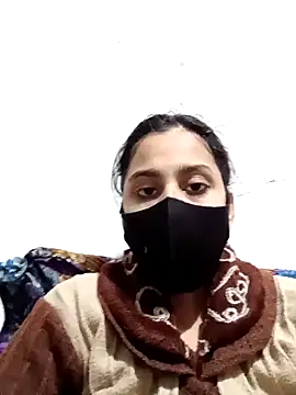Snapshot of magicmoment00786 chatting on 02-07-25, 04:35 magicmoment00786 online show from 02-07-25, 04:35