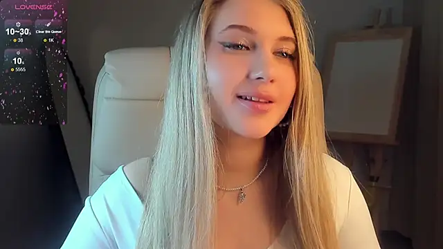 Evacadooo online show from 01-15-25, 05:29