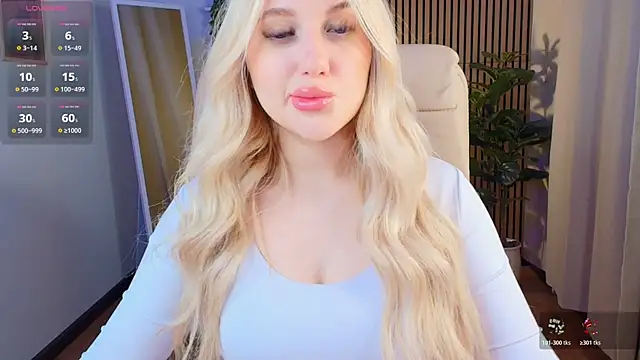 Evacadooo online show from 03-20-26, 01:17