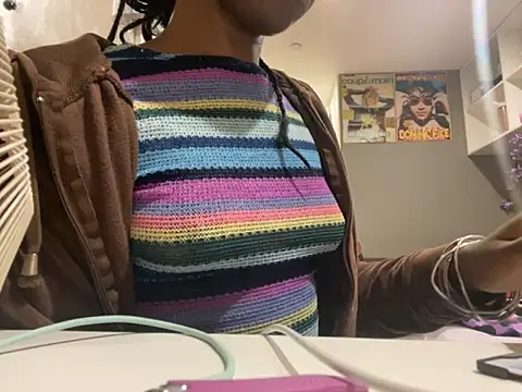 iveedie017 online show from 10-14-25, 09:58