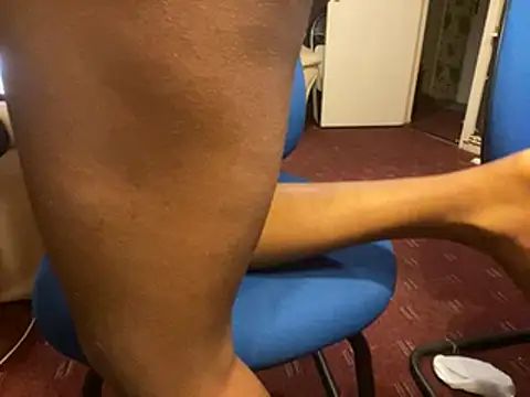 iveedie017 online show from 12-29-24, 05:33