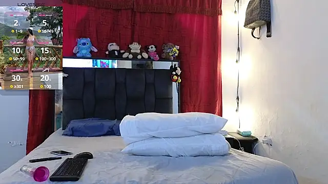 Snapshot of chloe_vasquez710 chatting on 02-26-25, 08:25 chloe vasquez710 online show from 02-26-25, 08:25