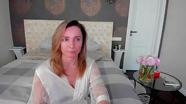 AllisonWilliams online show from 04-17-26, 04:32