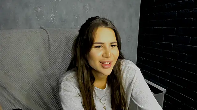 SuraMune online show from 03-18-26, 06:31