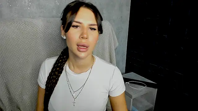 SuraMune online show from 02-18-26, 06:04