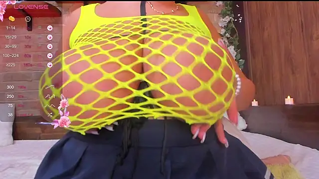 Lizzyvixxx online show from 11-15-25, 03:05