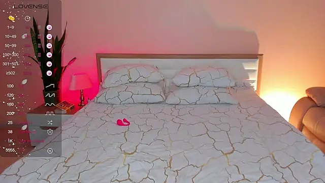 skinny sissss online show from 10-31-25, 10:45