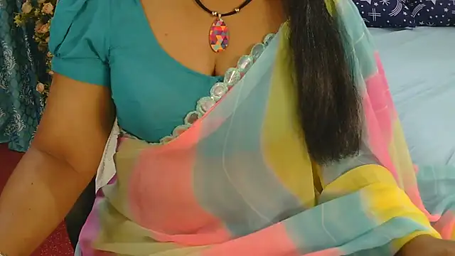 Snapshot of indian_anu_mallu chatting on 07-10-26, 10:04 indian anu mallu online show from 07-10-26, 10:04