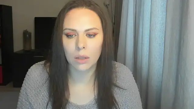 MollyCheiz online show from 03-26-26, 02:15