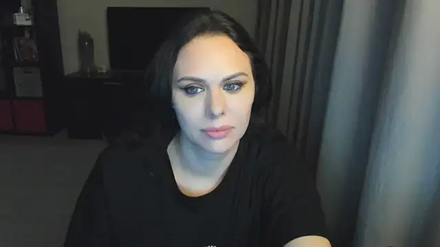 MollyCheiz online show from 09-17-25, 10:12