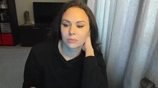 MollyCheiz online show from 10-17-25, 11:45