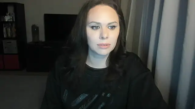 MollyCheiz online show from 02-08-26, 05:43