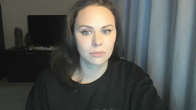 MollyCheiz online show from 01-13-26, 01:15