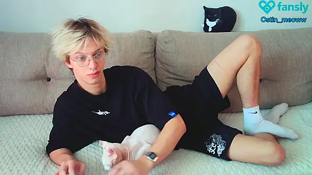 Ostin meow online show from 02-23-25, 06:49