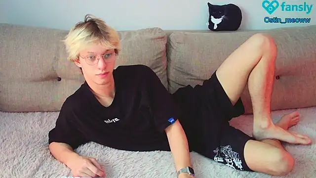 Ostin meow online show from 02-12-25, 08:27