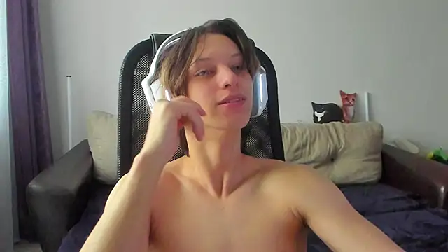 Ostin meow online show from 11-07-25, 07:13