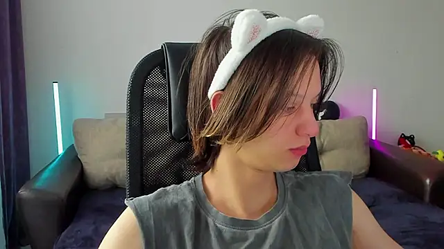 Ostin meow online show from 03-07-26, 10:21