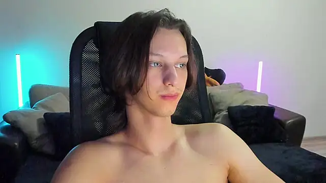 Ostin meow online show from 07-24-26, 06:26