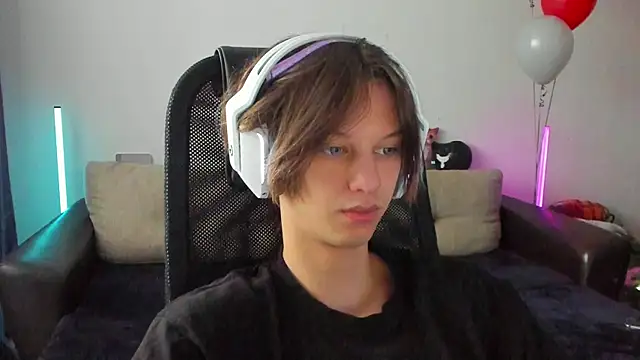 Ostin meow online show from 01-13-26, 08:18