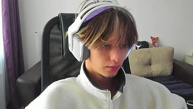 Ostin meow online show from 10-07-25, 07:09