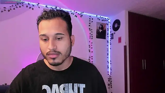 Raf brunette online show from 03-10-25, 11:45