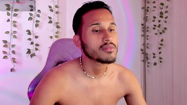 Raf brunette online show from 09-26-25, 11:06