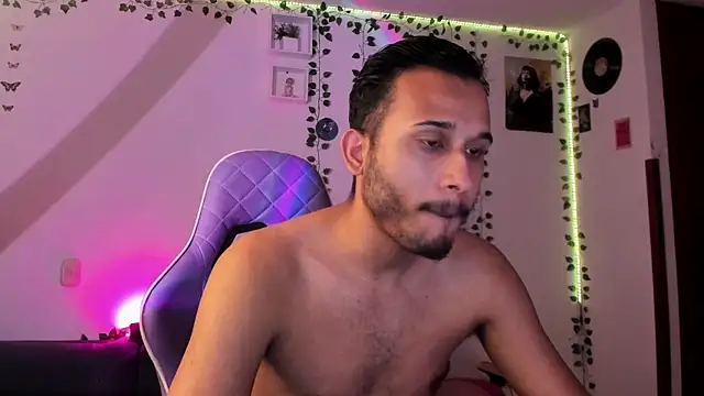 Raf brunette online show from 01-30-25, 11:01