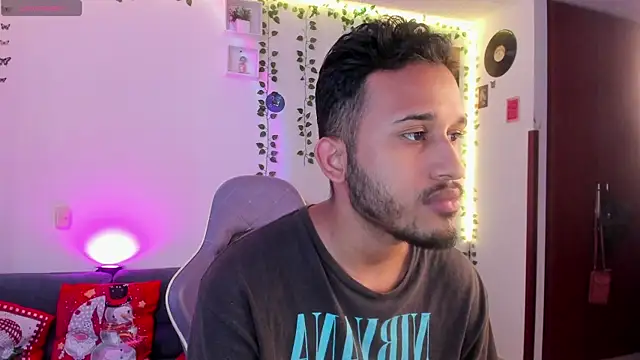 Raf brunette online show from 01-03-25, 01:46