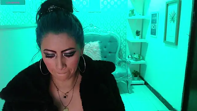 scarleth blue online show from 03-08-25, 03:28