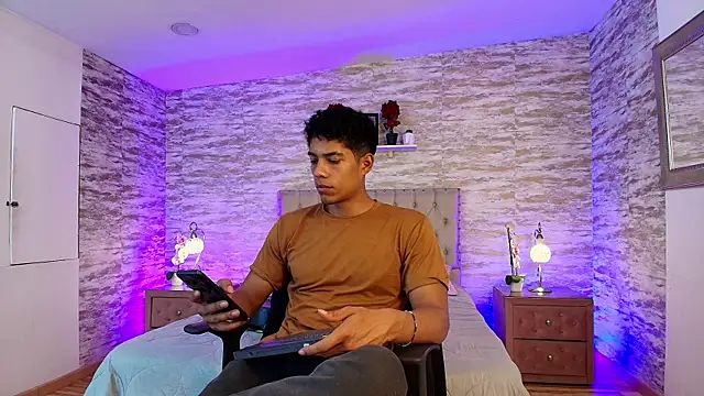 wagz online show from 03-31-26, 08:22