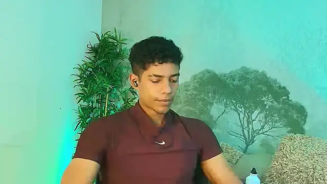 Snapshot of wagz chatting on 05-22-26, 08:18 wagz online show from 05-22-26, 08:18