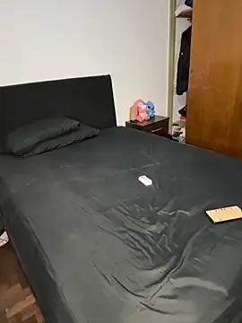 Macadiez10 online show from 11-21-25, 04:44