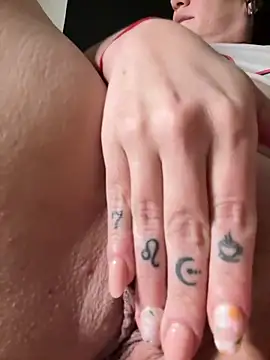 Macadiez10 online show from 10-07-25, 03:07