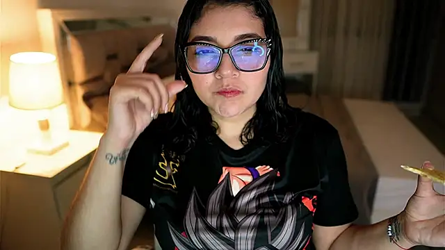 Camilaa bueno online show from 09-24-25, 11:21